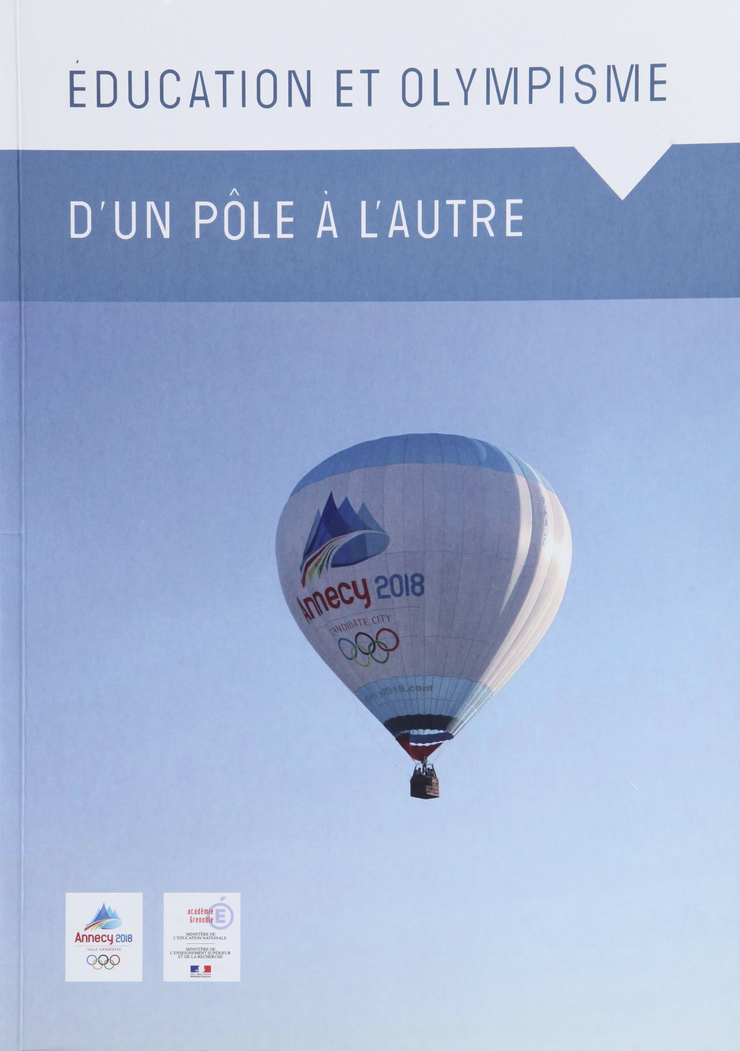 Livre D'un Pôle à l'Autre 2011