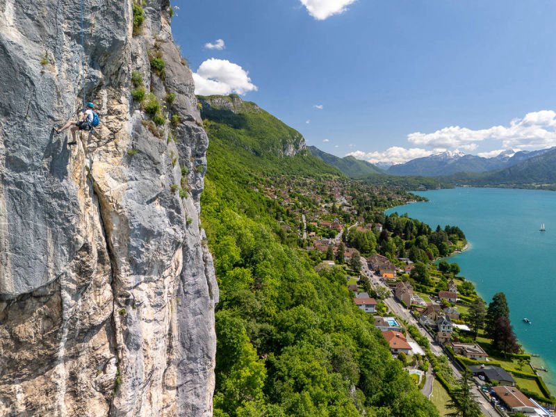 Biclope, lac d'annecy, veyrier du lac, drone, varappe, escalade, marie colombo