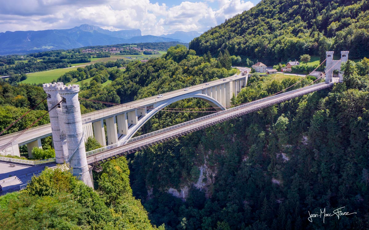 Ponts